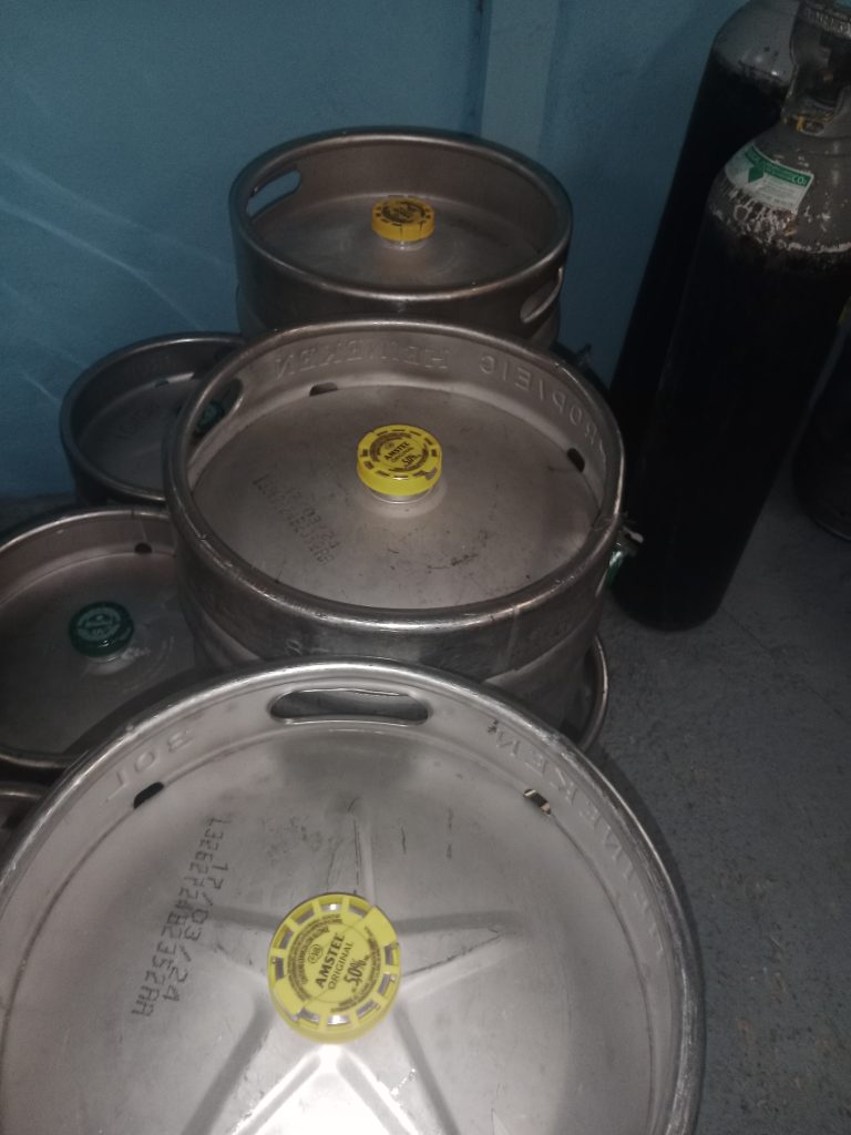  comprar barriles cerveza vac&iacute;os Madrid