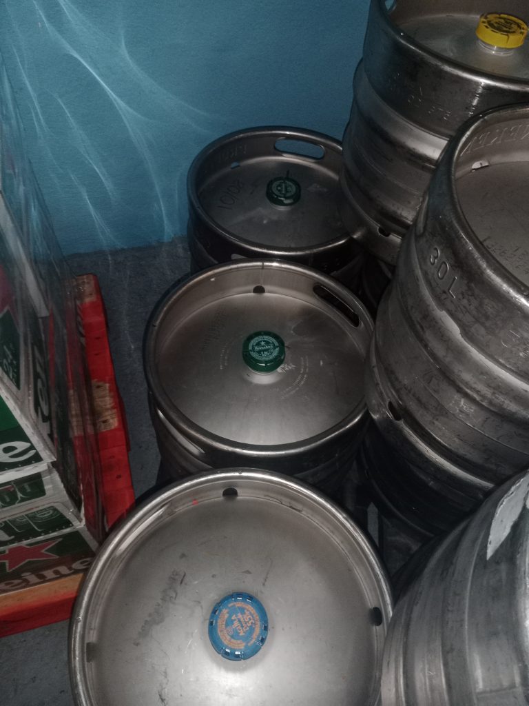 compra venta de barriles de cerveza vacios